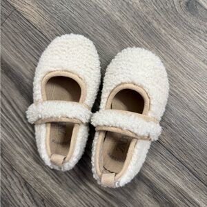 Cozy Cream toddler Shoes